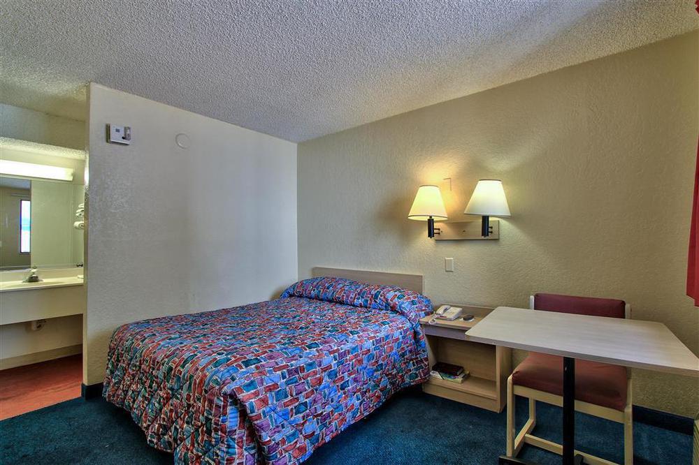 Phoenix Inn Bilik gambar